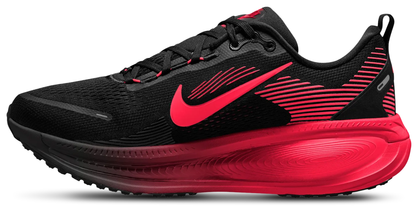 Nike Vomero 18 - Black/Red/Gray - Image 2
