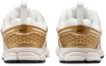 Nike Vomero 5 Lace NA45 童款 - Sail/Metallic Gold/Anthracite - Image 3