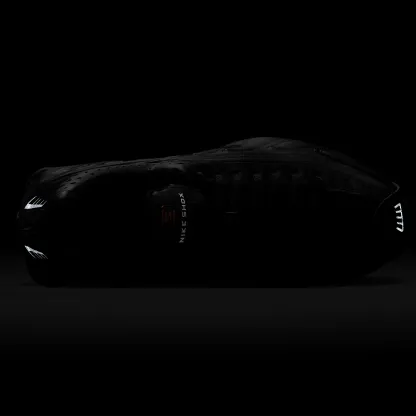 Nike Shox R4 童款 - Black/Black - Image 8