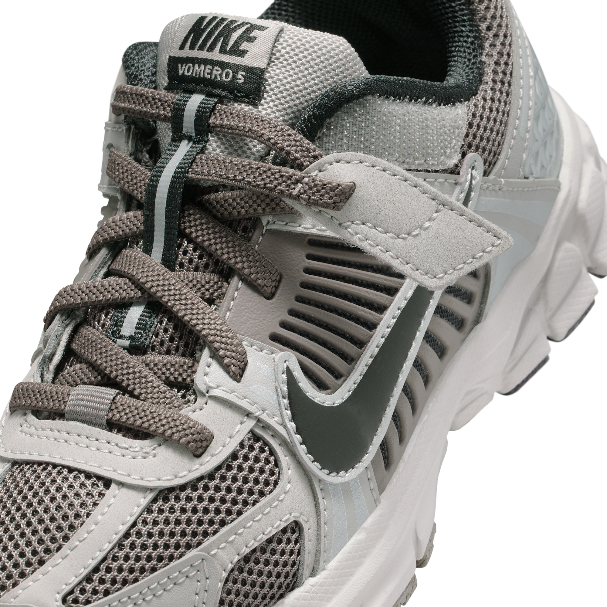 Nike Vomero 5 童款 - College Grey/Black/Cave Stone - Image 7