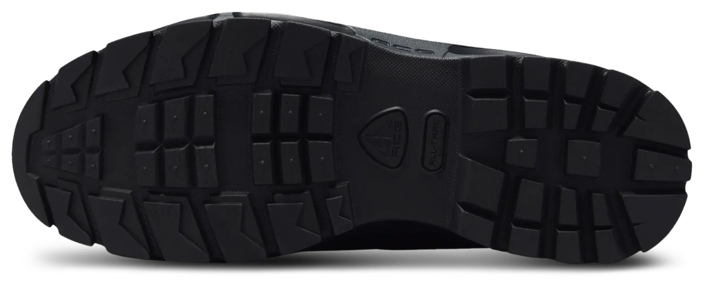 Nike Air Max Goadome - Black/Black/Black - Image 5