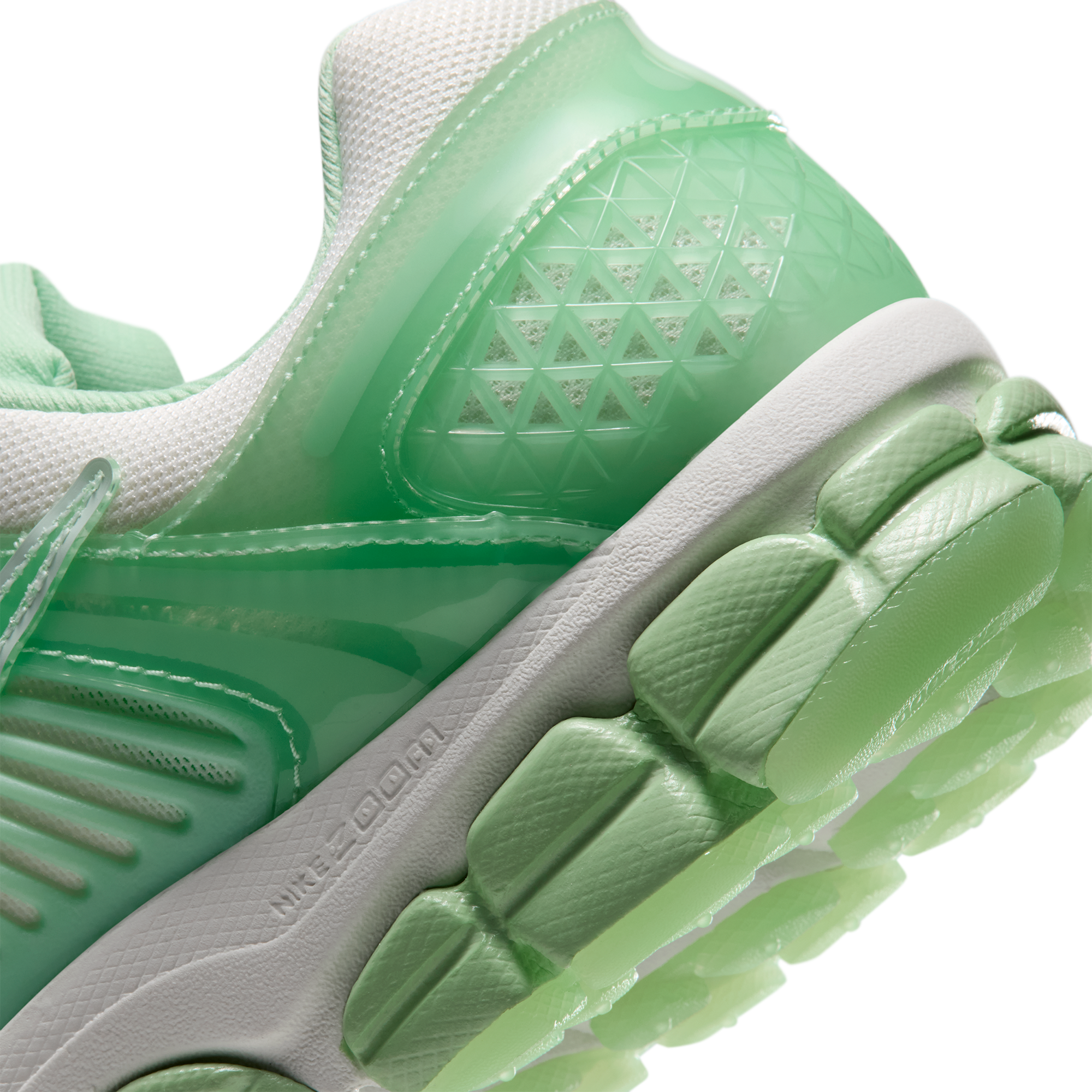 Nike Zoom Vomero 5 - Sail/Barely Green/Cucumber Calm - Image 6