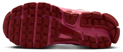 Nike Vomero 5 童款 - Silt Red/Silt Red/Peony - Image 5
