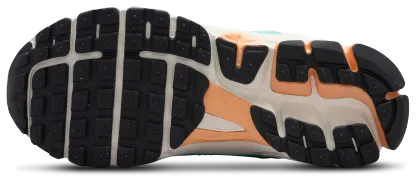Nike Vomero 5 童款 - Orange Chalk/Off Noir White/Sail - Image 5