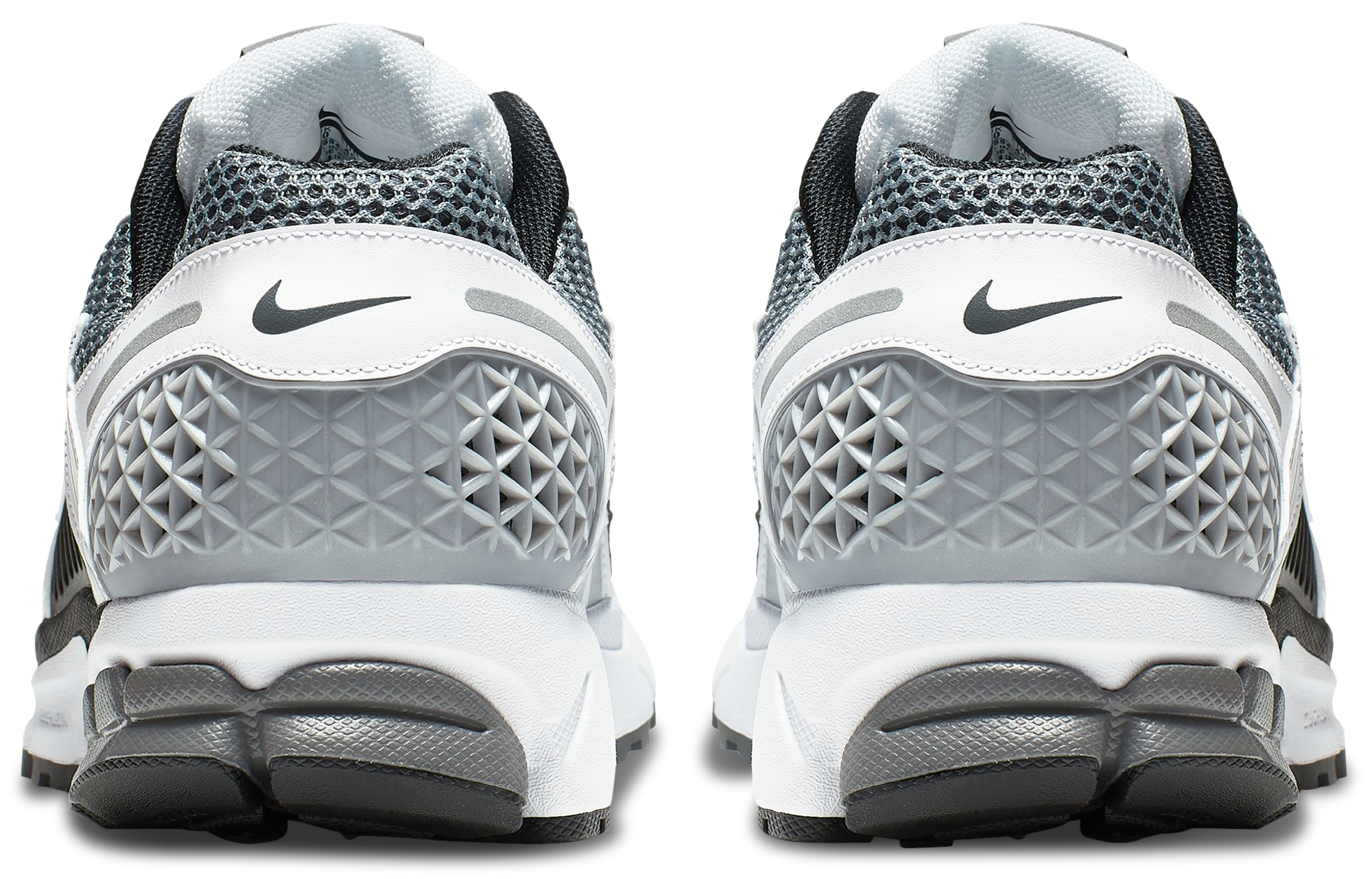 Nike Vomero 5 - Metallic Silver/Dark Grey/Black - Image 3