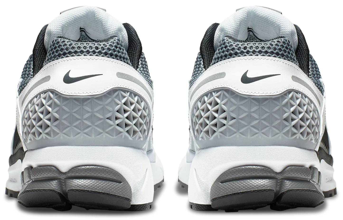 Nike Vomero 5 - Metallic Silver/Dark Grey/Black - Image 3