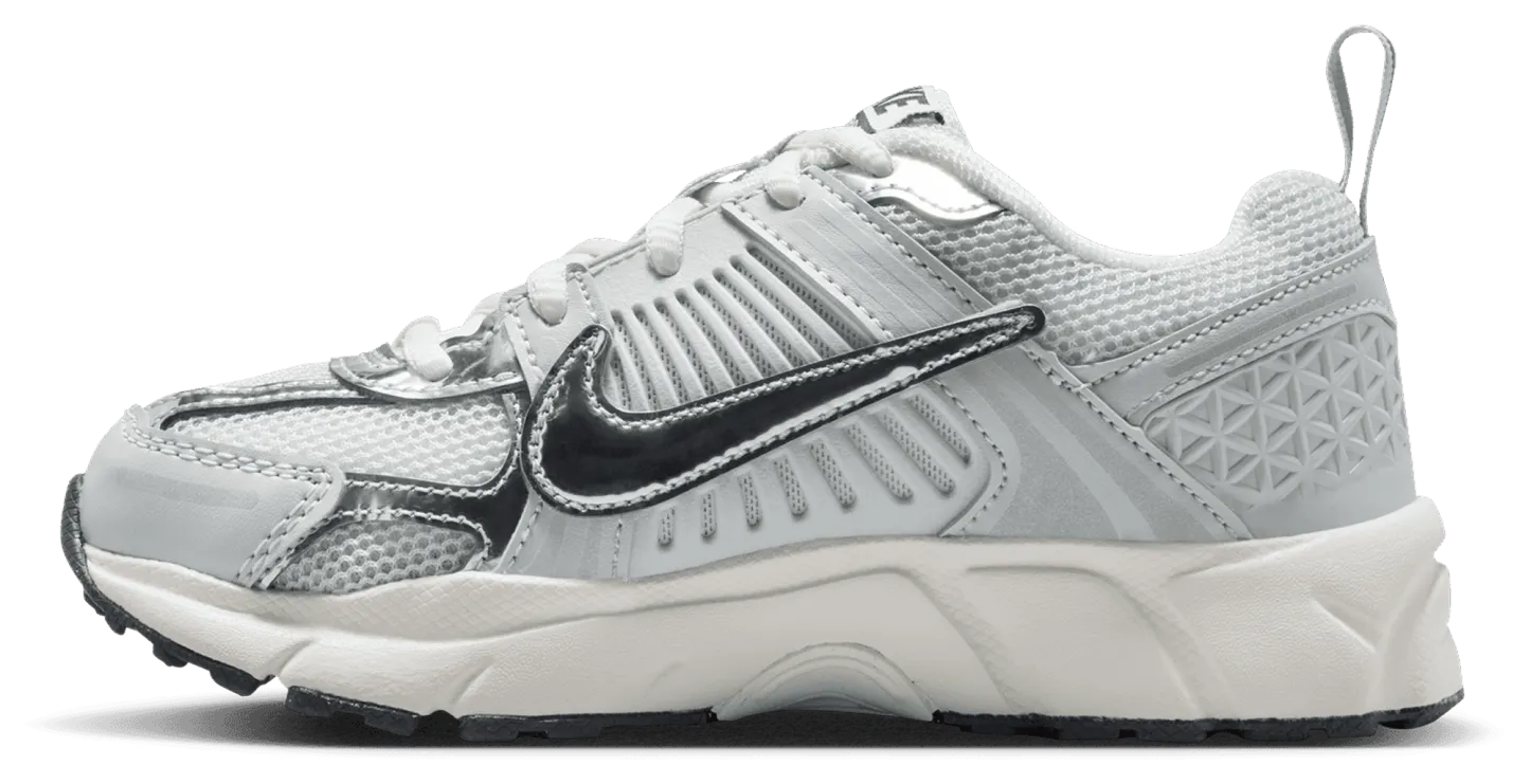 Nike Vomero 5 Lace 童款 - Gray/Silver/Black - Image 2