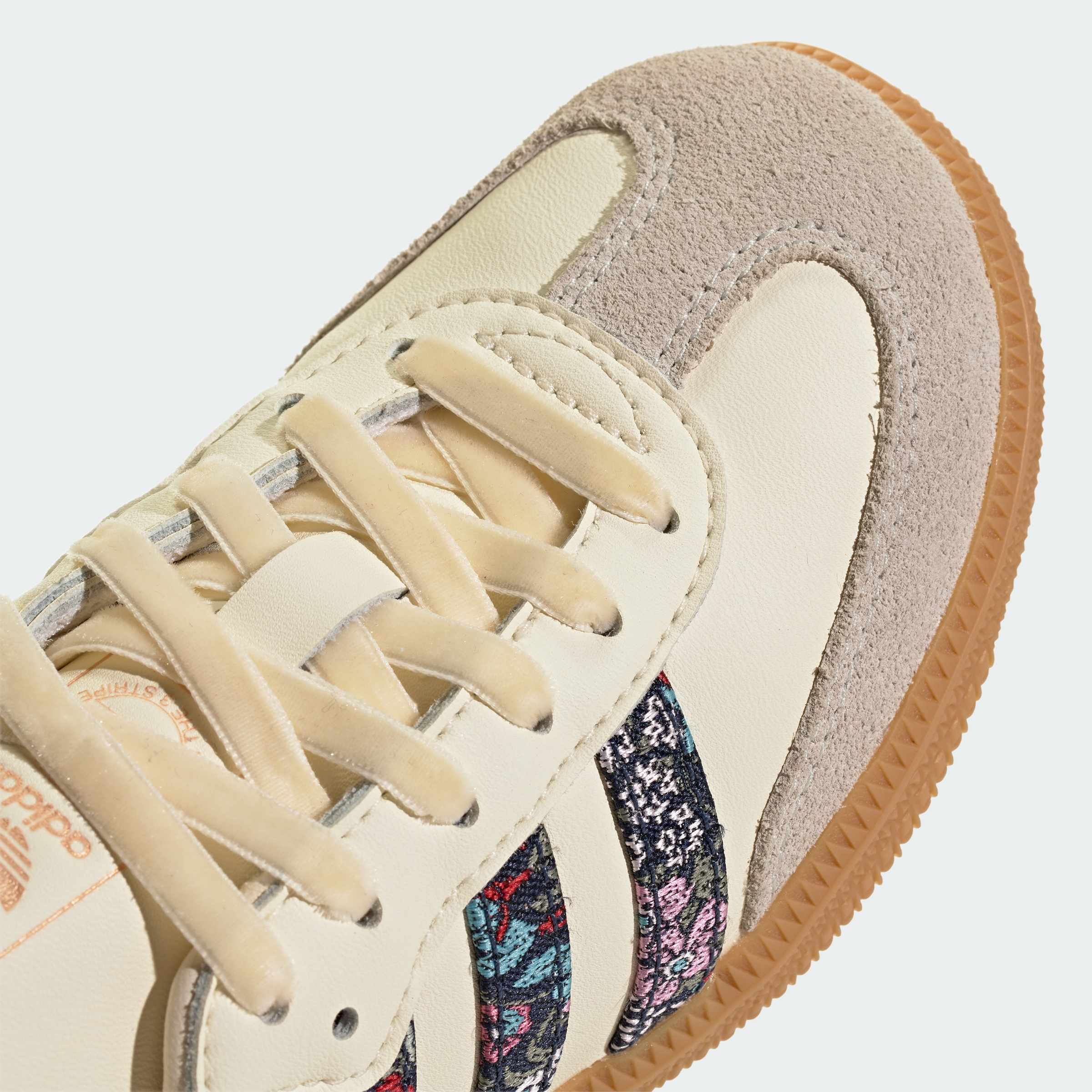adidas ADIDAS LIBERTY SAMBA OG LACE SHOES - Cream White / Supplier Colour / Talc - View 9