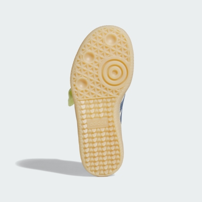 adidas ADIDAS PIXAR TOY STORY SAMBA JANE CHILD SHOES - Off White / Core Black / Gum - View 4