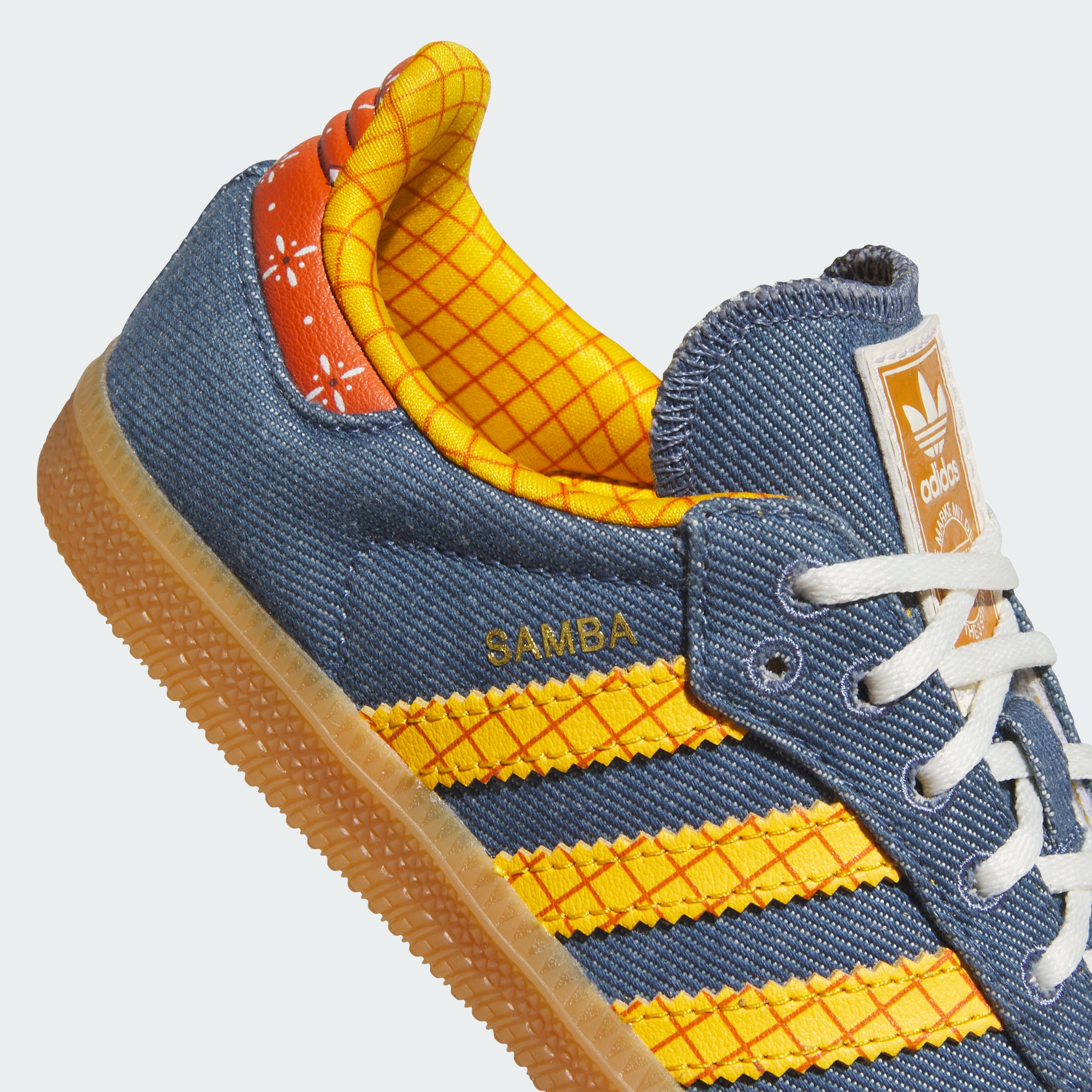 adidas ADIDAS PIXAR TOY STORY SAMBA OG SHOES CHILD - Crew Blue / Crew Yellow / Off White - View 8