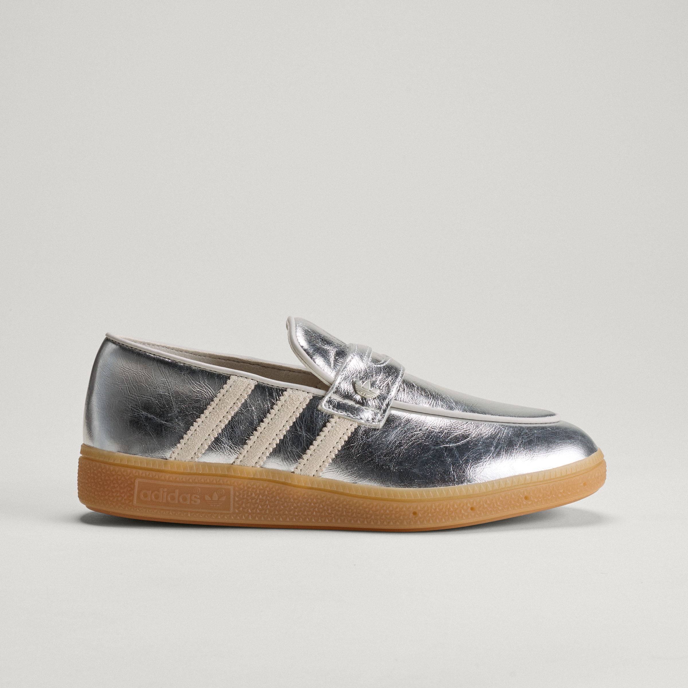 adidas HANDBALL SPEZIAL LOAFER SHOES - Silver Metallic / Off White / Grey One - View 3