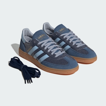 adidas HANDBALL SPEZIAL SHOES - Night Indigo / Clear Sky / Gum - View 2