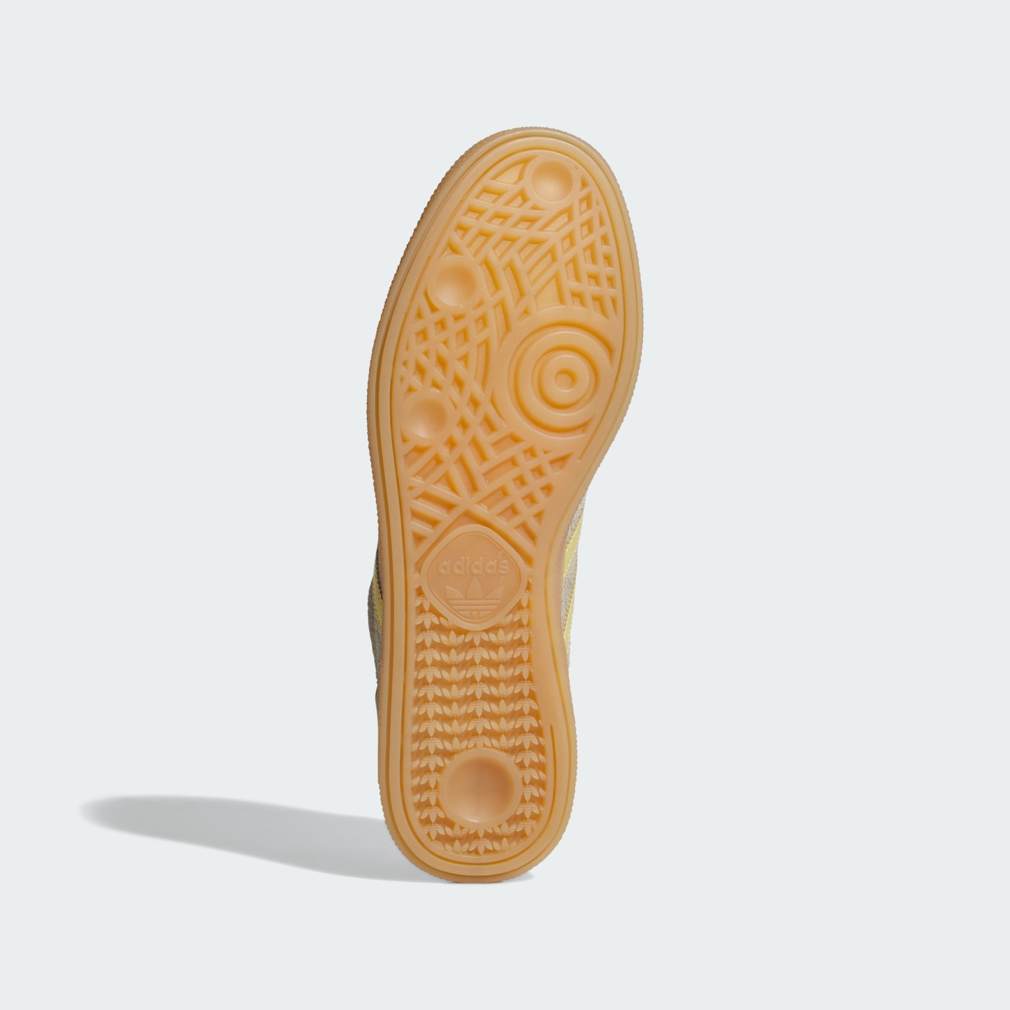 adidas HANDBALL SPEZIAL SHOES - Olive Strata / Pyrite / Gum - View 4