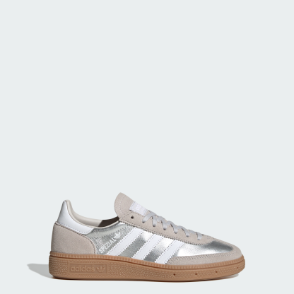 adidas HANDBALL SPEZIAL SHOES - Silver Metallic / Cloud White / Gum - View 1
