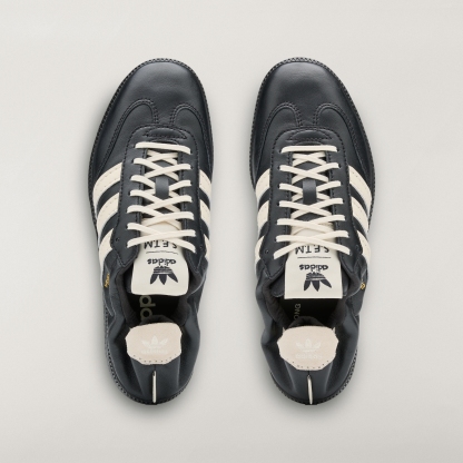 adidas SAMBA OG SFTM Shoes - Core Black / Cream White / Gold Metallic - View 2