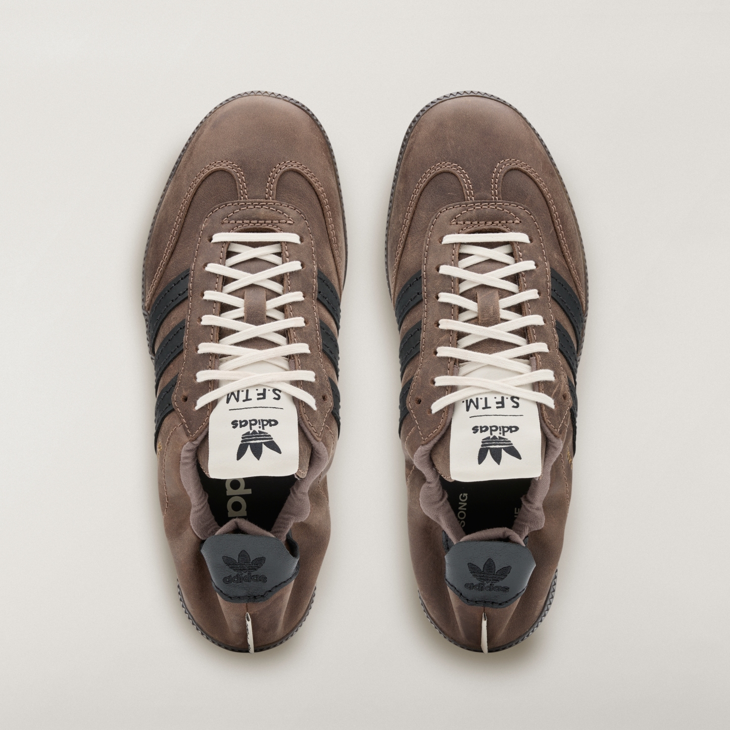 adidas SAMBA OG SFTM Shoes - Supplier Colour / Core Black / Gold Metallic - View 2