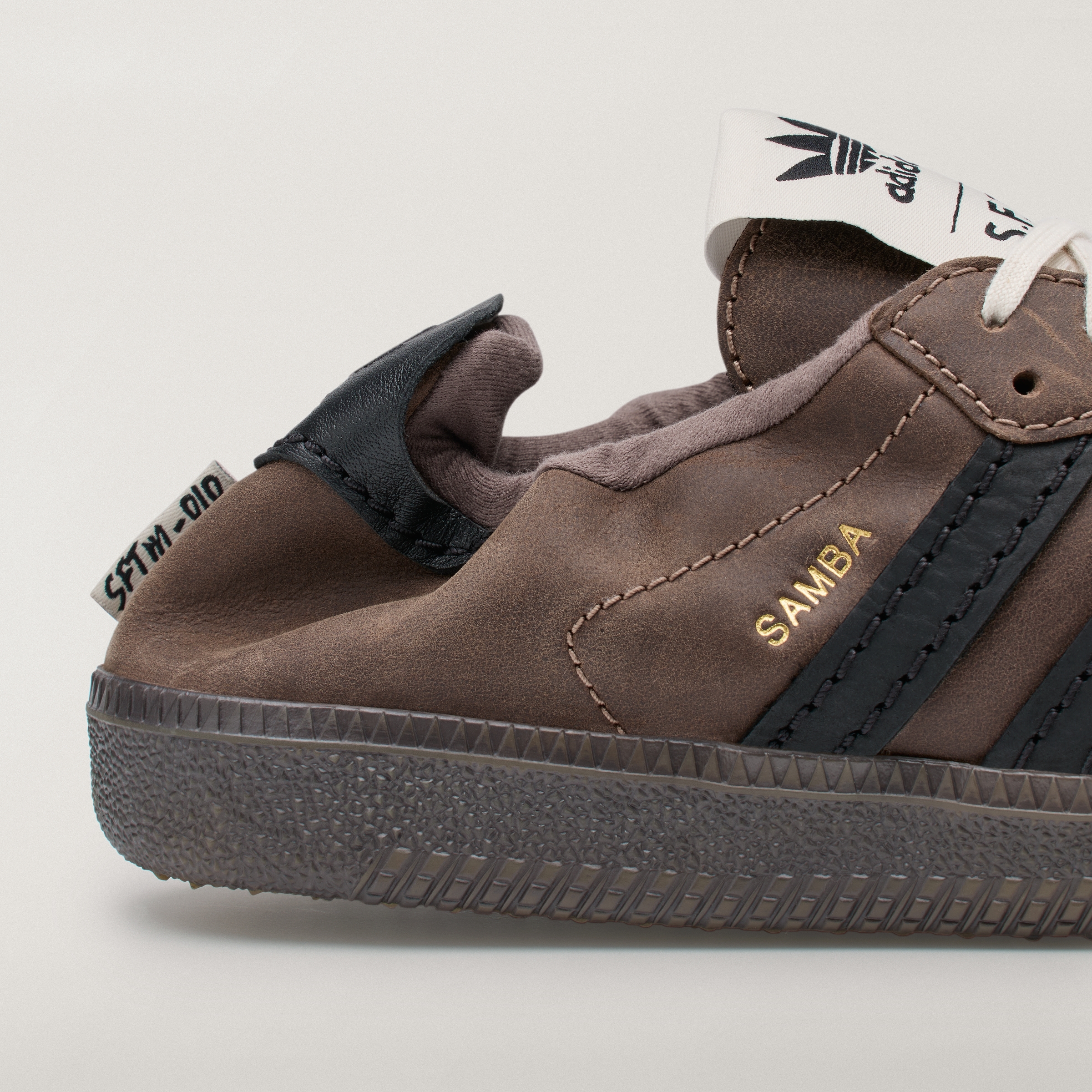 adidas SAMBA OG SFTM Shoes - Supplier Colour / Core Black / Gold Metallic - View 8