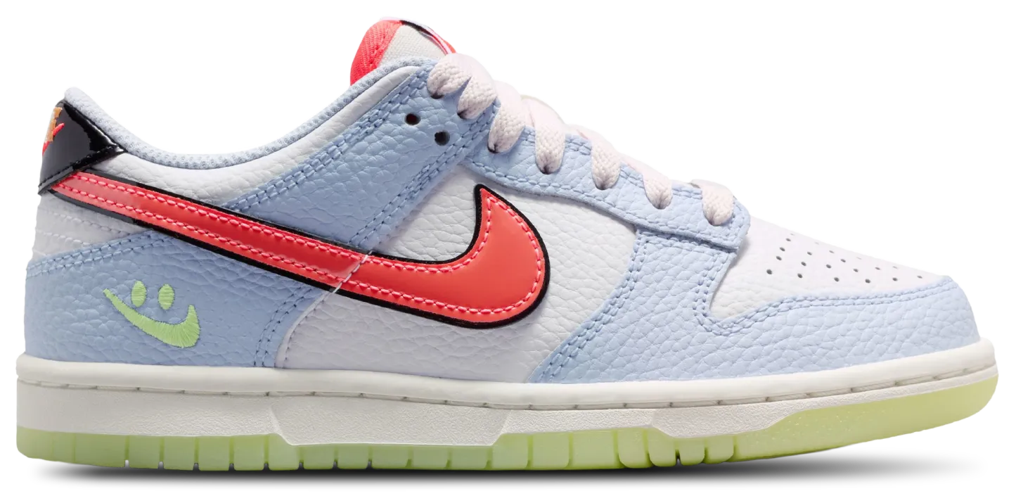 Nike Dunk Low 童款 - White/Hydrogen Blue/Flash Crimson - Image 1