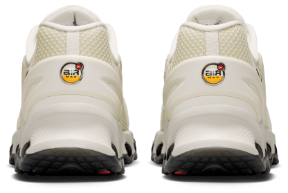 Nike Air Max DN8 - Lt Bone/Lt Bone/Black - Image 3