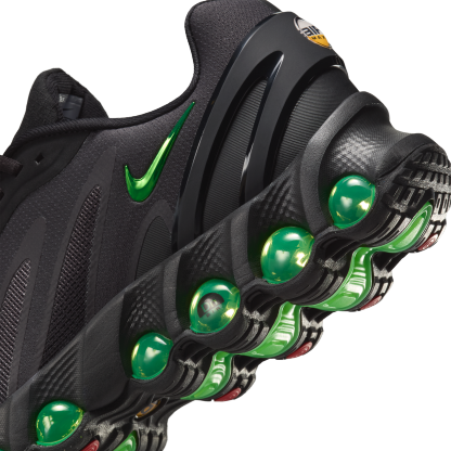 Nike Air Max DN8 - Black/Green Strike/Dk Smoke Grey - Image 8