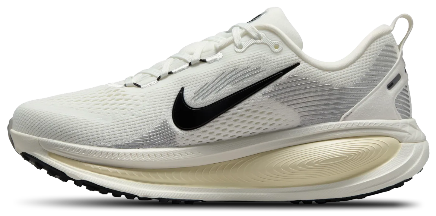 Nike Vomero 18 - Coconut Milk/Black/Summit White - Image 2