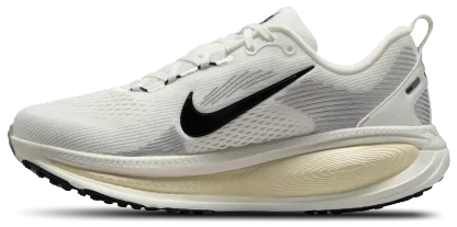 Nike Vomero 18 - Coconut Milk/Black/Summit White - Image 2