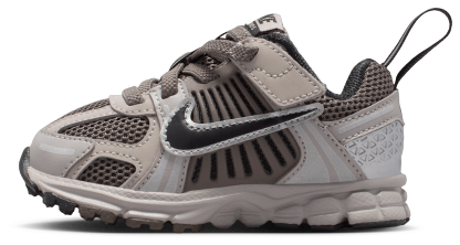 Nike Vomero 5 童款 - College Grey/Black/Cave Stone - Image 2