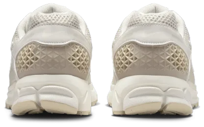 Nike Vomero 5 - Lt Bone/Cream Ii/Phantom - Image 3