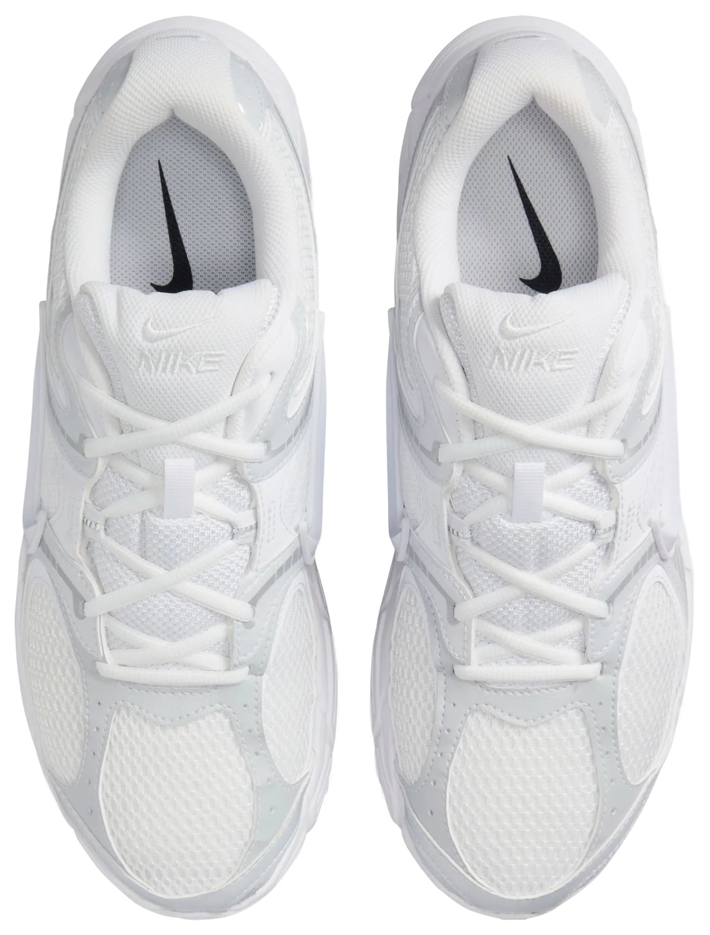 Nike V5 RNR - White/White/Black - Image 4