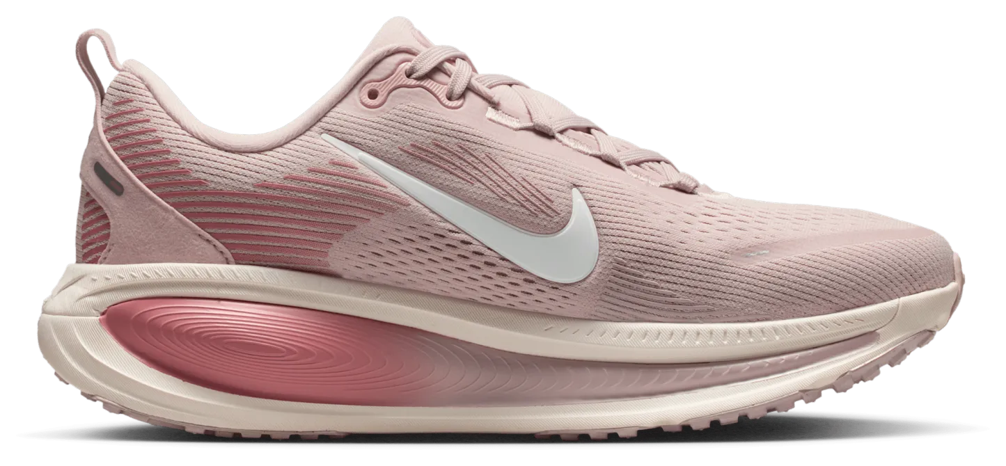Nike Vomero 18 - Chalk/Silt Red/Red Stardust - Image 1