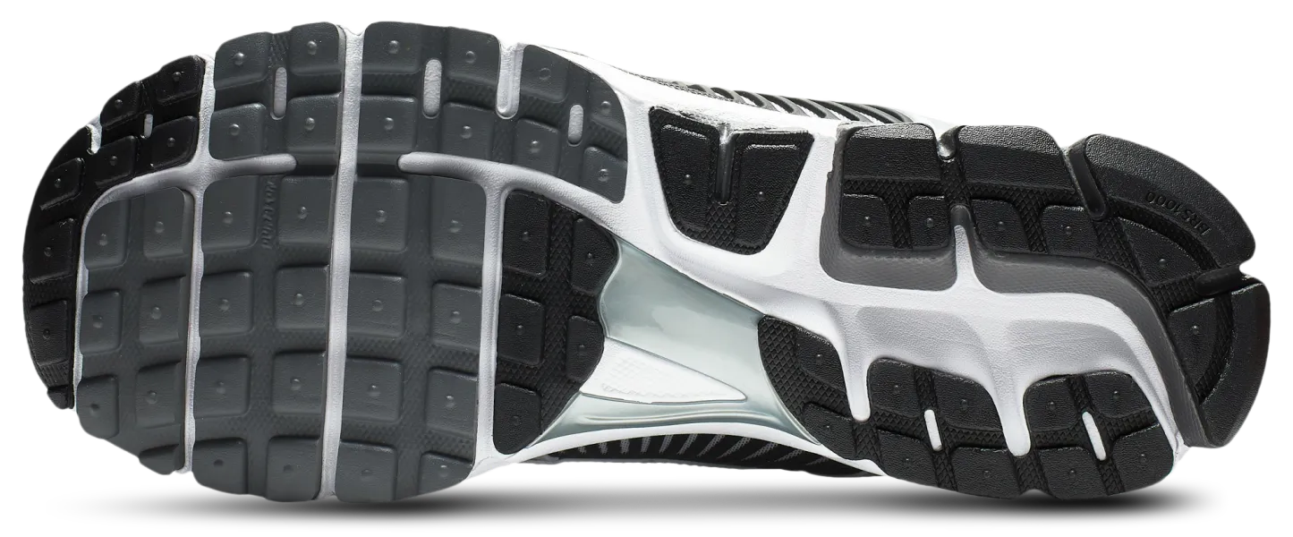 Nike Vomero 5 - Metallic Silver/Dark Grey/Black - Image 5