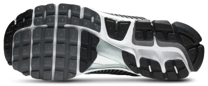 Nike Vomero 5 - Metallic Silver/Dark Grey/Black - Image 5