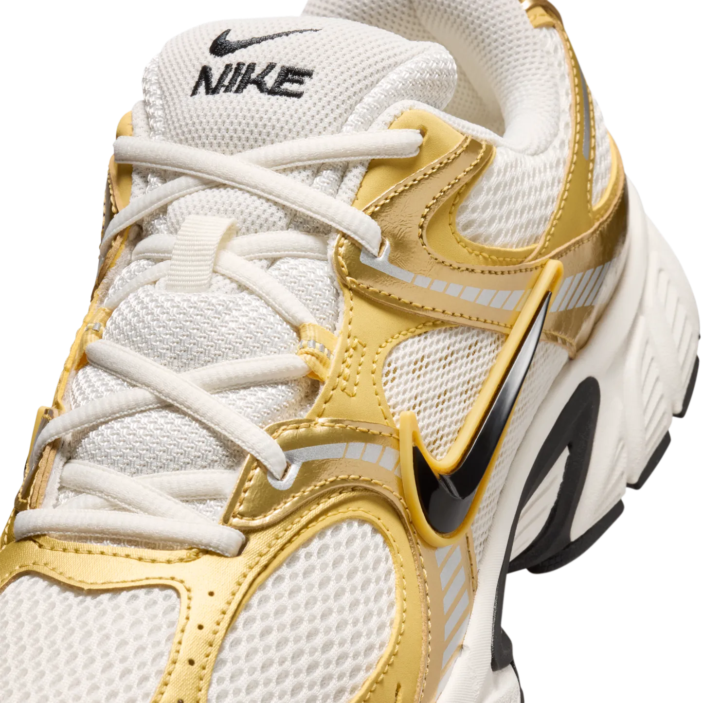 Nike V5 RNR - Sail/Black/Buff Gold - Image 7