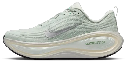 Nike Vomero Plus - Mtlc Silver/Lt Silver/Barely Green - Image 2