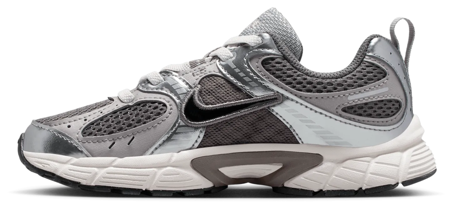 Nike V5 RNR 童款 - Cave Stone/Black/College Grey - Image 2