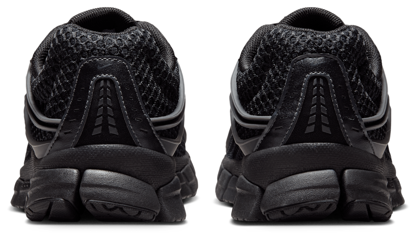 Nike Zoom Skylon 11 - Black/Black/Anthracite - Image 3