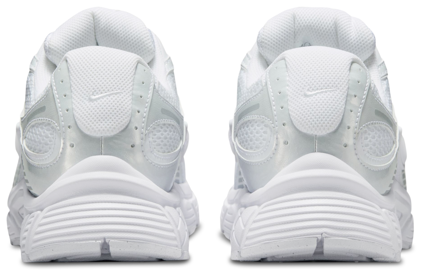 Nike V5 RNR - White/White/Black - Image 3