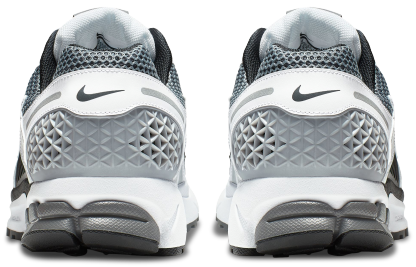 Nike Vomero 5 - Metallic Silver/Dark Grey/Black - Image 3