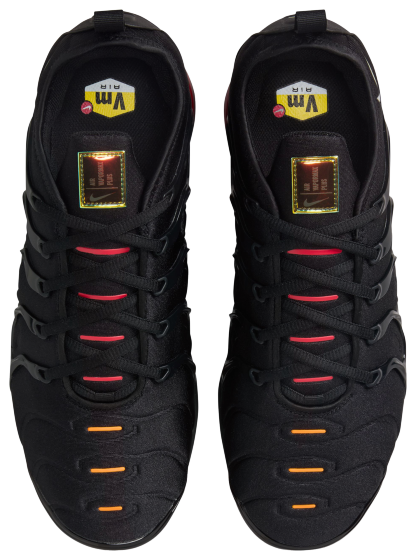 Nike Air Vapormax Plus - Black/Light Smoke Grey/Magma Orange - Image 4