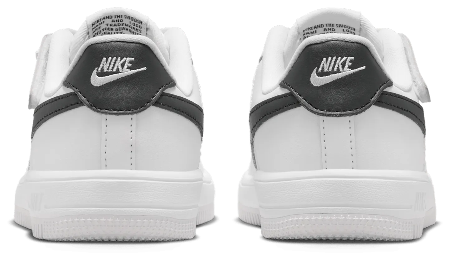 Nike Air Force 1 童款 - Black/White - Image 3