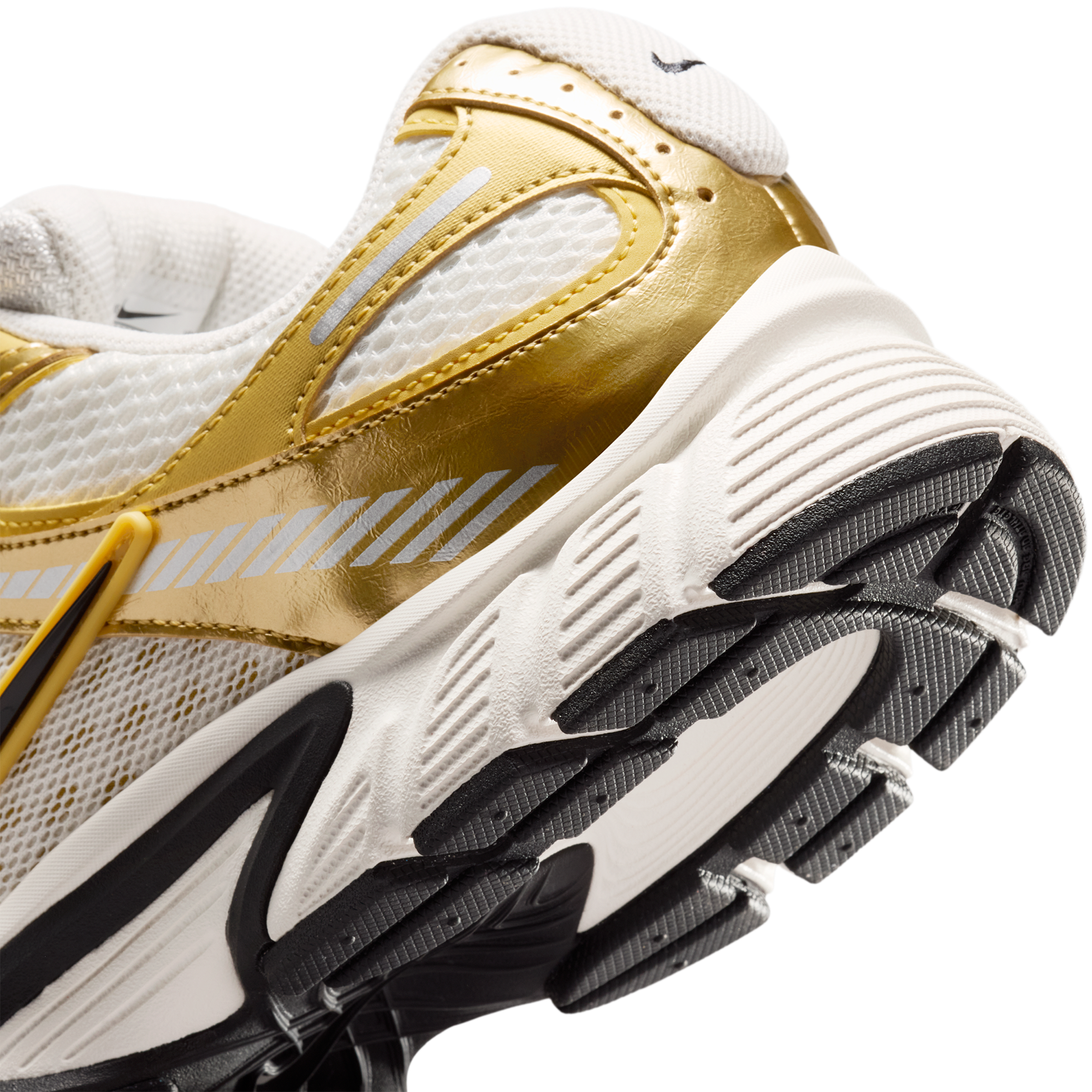 Nike V5 RNR - Sail/Black/Buff Gold - Image 8