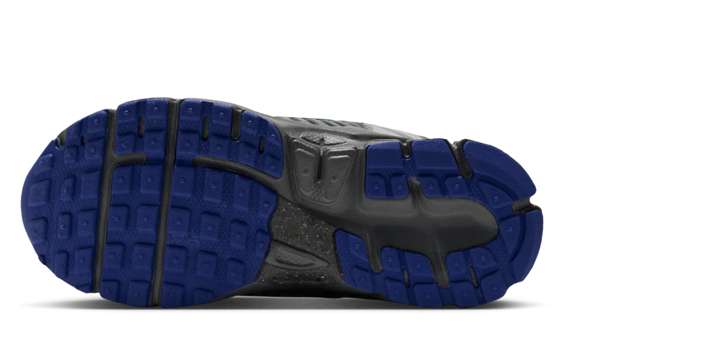 Nike Vomero 5 童款 - Smoke Grey/Hyper Royal/Anthracite - Image 5