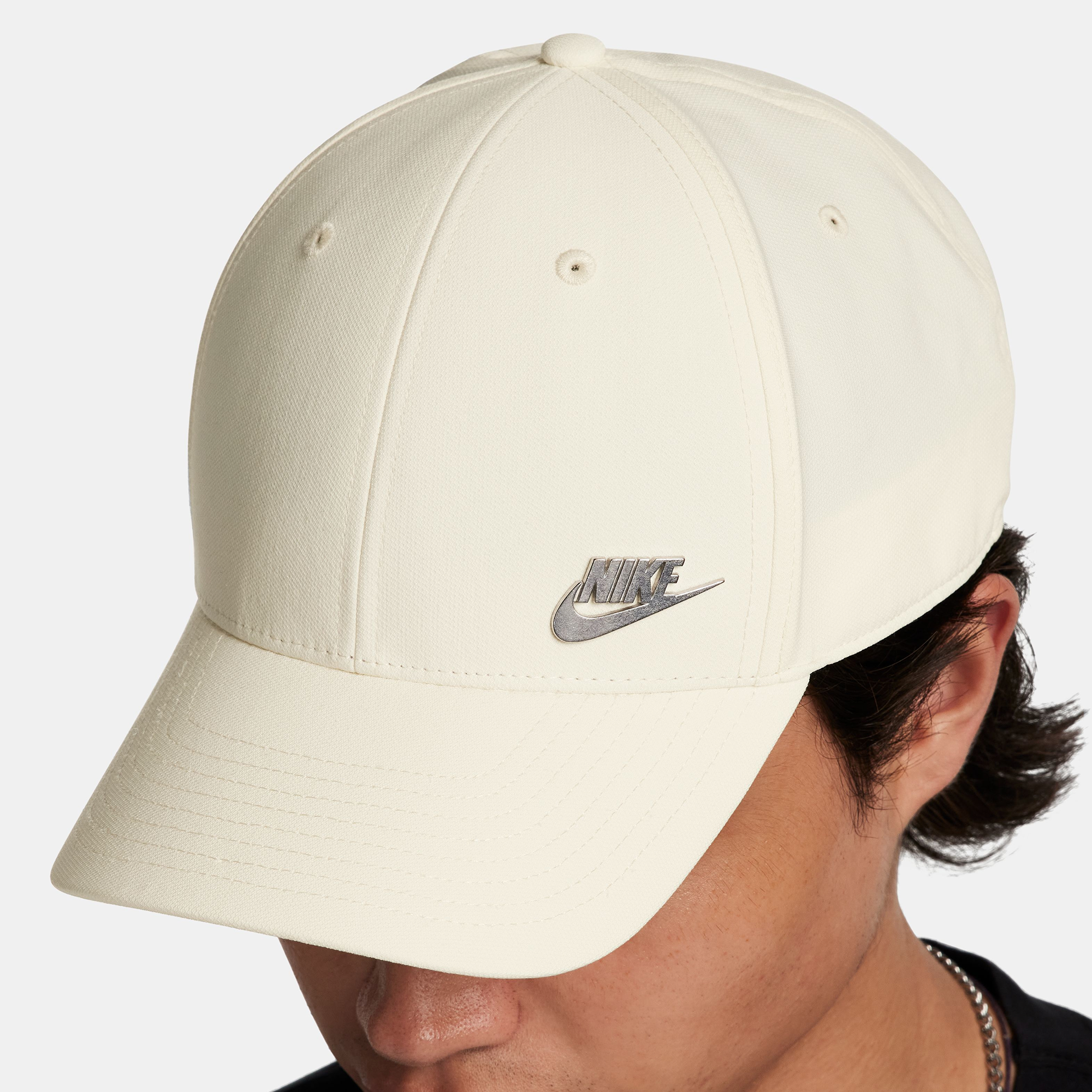 Nike Dri-FIT Club Colorblock Multi Future Cap - Coconut Milk/Silver - Image 4
