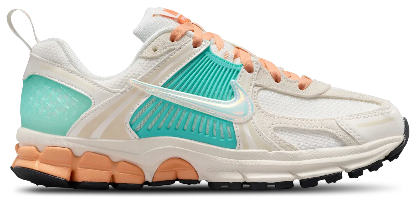 Nike Vomero 5 童款 - Orange Chalk/Off Noir White/Sail - Image 1