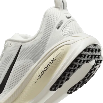 Nike Vomero 18 - Summit White/Black - Image 8