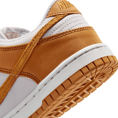 Nike Dunk Low SE 童款 - Desert Ochre/Vast Grey - Image 8