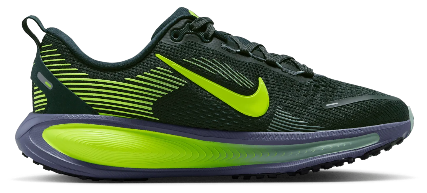 Nike Vomero 18 童款 - Seaweed/Volt/Sanded Purple - Image 1
