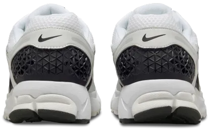 Nike Vomero 5 - Black/White/Platinum Tint - Image 3