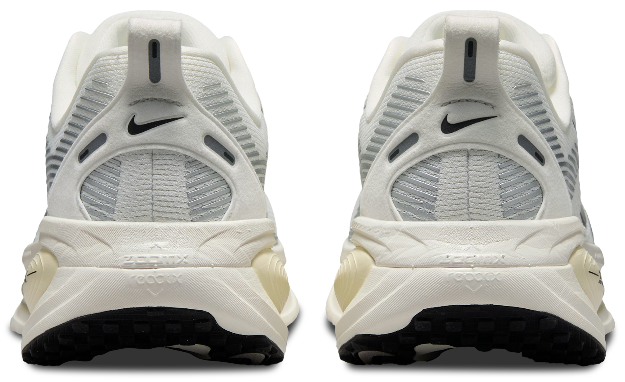 Nike Vomero 18 - Coconut Milk/Black/Summit White - Image 3