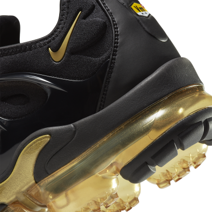 Nike Air Vapormax Plus - Black/Metallic Gold - Image 12